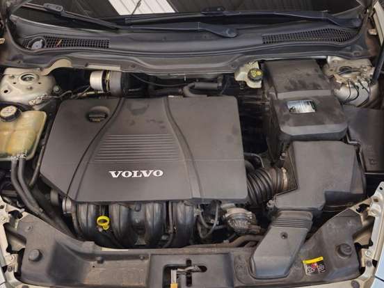 VOLVO-C30-2.0 GASOLINA 2P MANUAL VOLVO-C30-2008