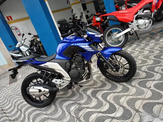 YAMAHA FZ25 FAZER ABS 