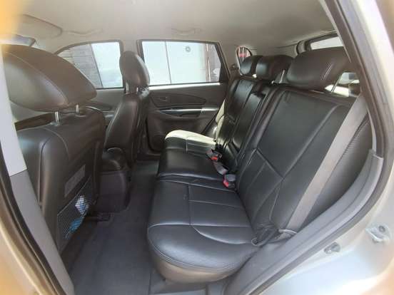 HYUNDAI-TUCSON-2008