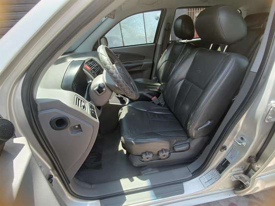 HYUNDAI-TUCSON-2008