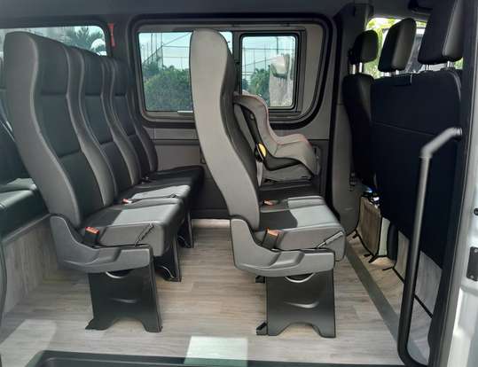 MERCEDES-BENZ-SPRINTER-2023