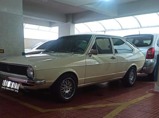 VOLKSWAGEN-PASSAT-1975