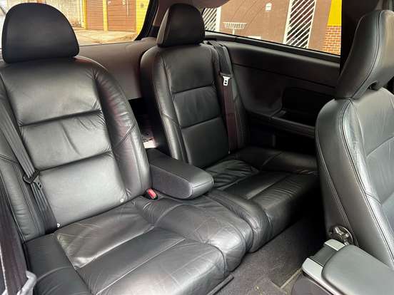 VOLVO-C30-2007