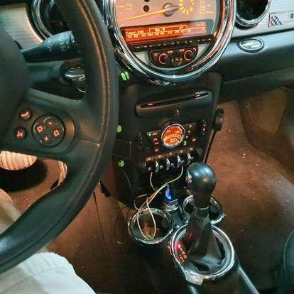 MINI-COOPER-2012