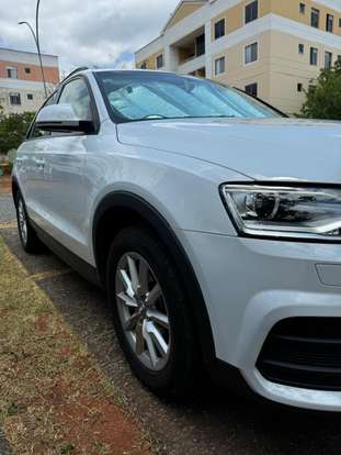 AUDI-Q3-2016
