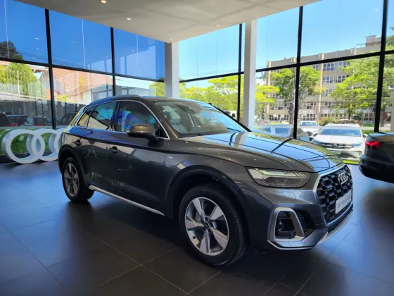 AUDI Q5 2.0 45 TFSI GASOLINA S-LINE QUATTRO S TRONIC
