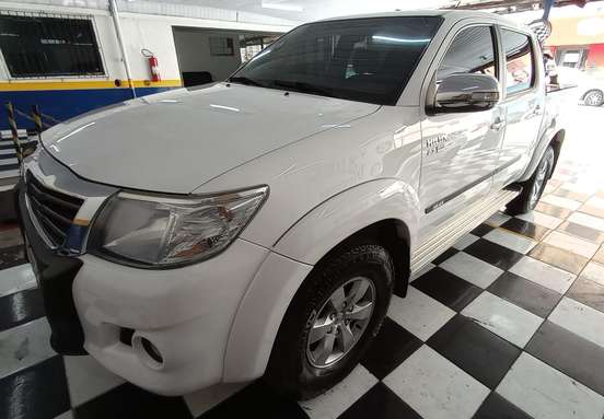 TOYOTA-HILUX-2.7 SRV 4X4 CD 16V FLEX 4P AUTOMÁTICO TOYOTA-HILUX-2015
