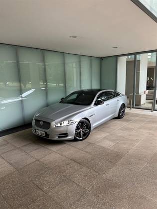 JAGUAR XJ 5.0 V8 S/C GASOLINA SUPERSPORT AUTOMÁTICO