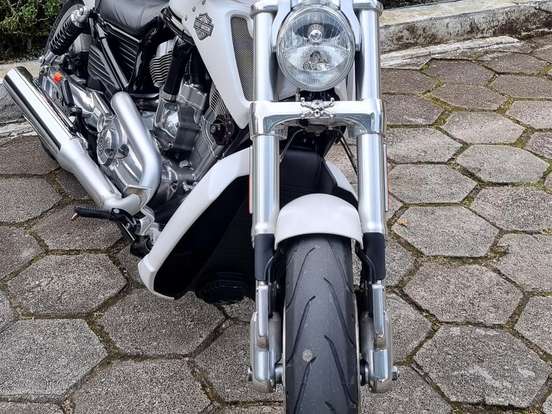 HARLEY-DAVIDSON-V-ROD MUSCLE HARLEY-DAVIDSON-V-ROD MUSCLE-2013