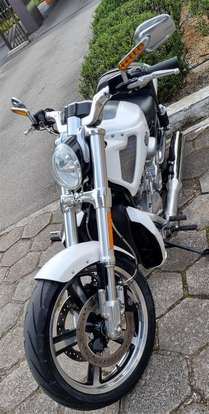 HARLEY-DAVIDSON-V-ROD MUSCLE HARLEY-DAVIDSON-V-ROD MUSCLE-2013