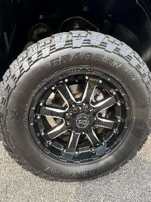 RAM-3500-6.7 I6 TURBO DIESEL LARAMIE NIGHT EDITION CD 4X4 AUTOMÁTICO RAM-3500-2022