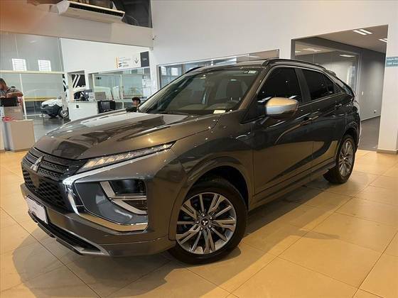 MITSUBISHI ECLIPSE CROSS 1.5 MIVEC TURBO GASOLINA RUSH CVT