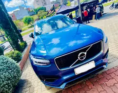 VOLVO XC90 2.0 T8 HYBRID R-DESIGN AWD GEARTRONIC VOLVO XC90 2.0 T8 HYBRID R-DESIGN AWD GEARTRONIC