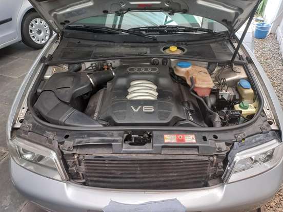 AUDI-A4-2.8 V6 30V GASOLINA 4P AUTOMÁTICO AUDI-A4-2000