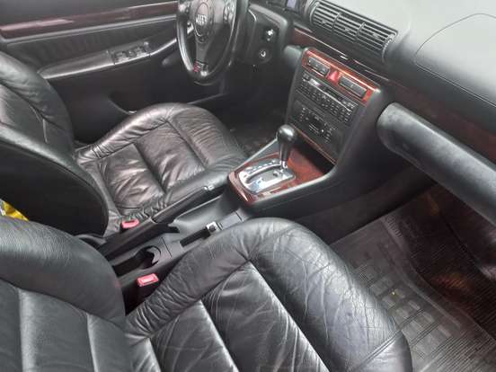 AUDI-A4-2.8 V6 30V GASOLINA 4P AUTOMÁTICO AUDI-A4-2000