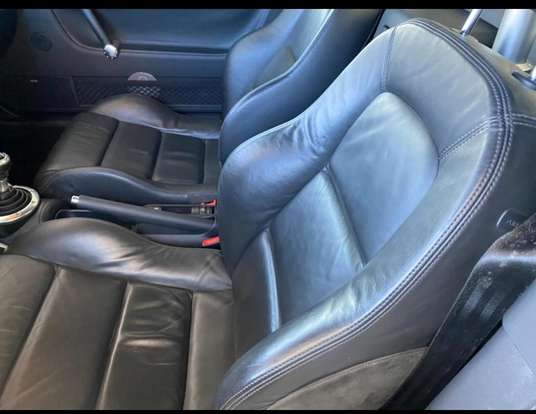 AUDI-TT-2005
