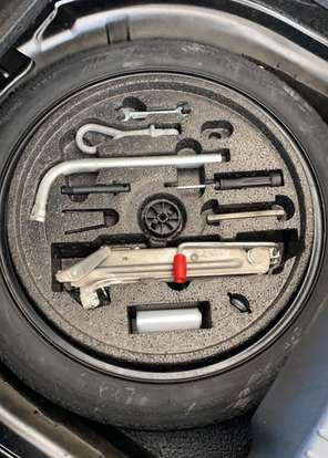 AUDI-TT-2005