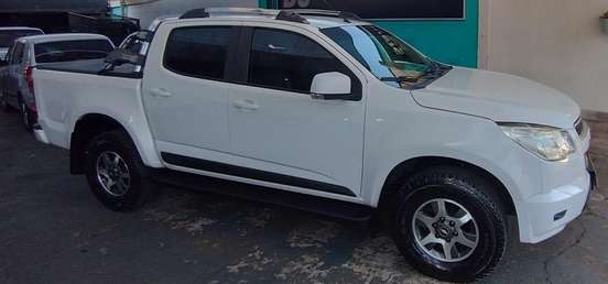 CHEVROLET-S10-2.8 LT 4X2 CD 16V TURBO DIESEL 4P AUTOMÁTICO CHEVROLET-S10-2013