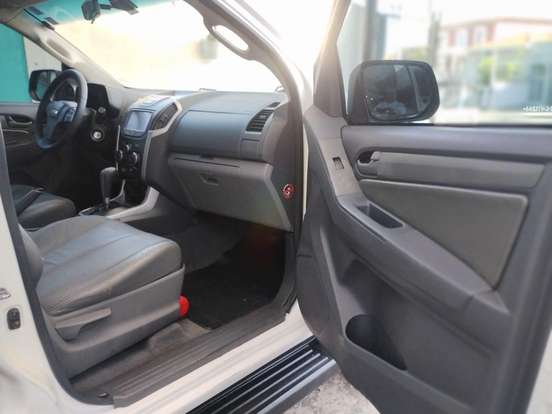 CHEVROLET-S10-2.8 LT 4X2 CD 16V TURBO DIESEL 4P AUTOMÁTICO CHEVROLET-S10-2013