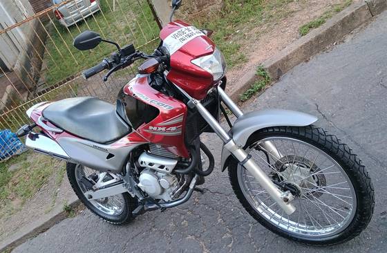 HONDA NX4 FALCON 