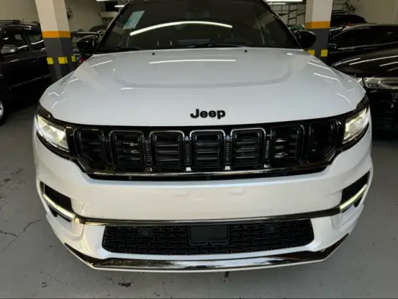 JEEP COMMANDER 2.0 HURRICANE 4 TURBO GASOLINA BLACKHAWK AT9