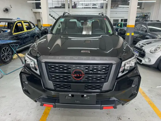 NISSAN FRONTIER 2.3 16V TURBO DIESEL PRO4X CD 4X4 AUTOMÁTICO
