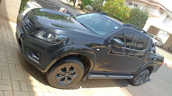 NISSAN-FRONTIER-2021