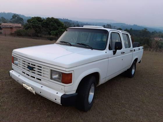 CHEVROLET C20 4.1 CUSTOM S CD 8V GASOLINA 4P MANUAL