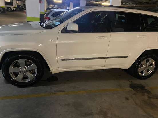 JEEP-GRAND CHEROKEE-2012