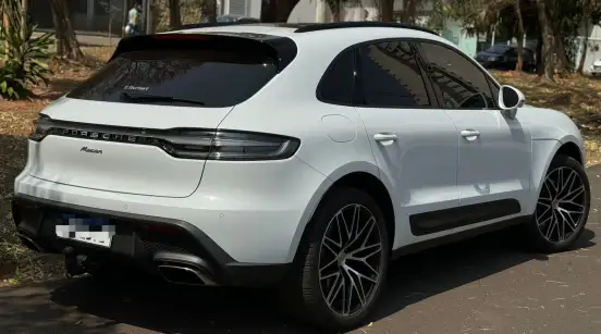 PORSCHE-MACAN-2022