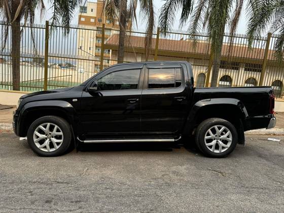 VOLKSWAGEN AMAROK 2.0 HIGHLINE 4X4 CD 16V TURBO INTERCOOLER DIESEL 4P AUTOMÁTICO