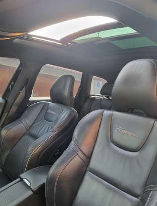 VOLVO-XC60-2014
