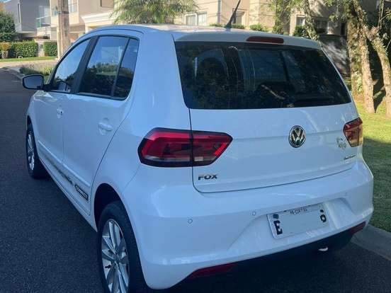 VOLKSWAGEN-FOX-1.6 MSI TOTAL FLEX CONNECT 4P I-MOTION VOLKSWAGEN-FOX-2018