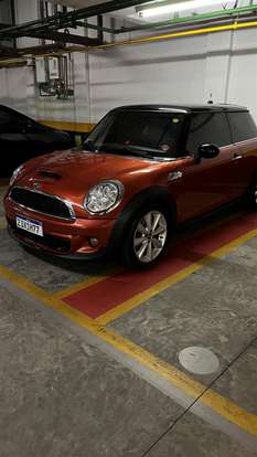 MINI-COOPER-2010