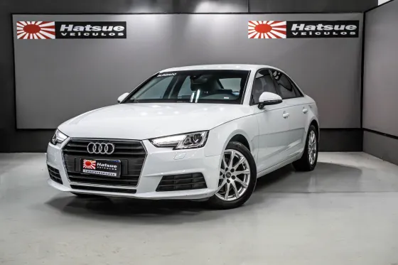 AUDI A4 2.0 TFSI ATTRACTION GASOLINA 4P S TRONIC