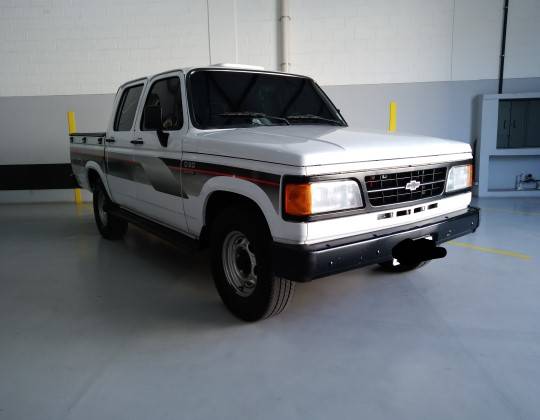 CHEVROLET C20 4.1 CUSTOM S CD 8V GASOLINA 4P MANUAL