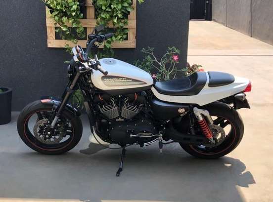 HARLEY-DAVIDSON-SPORTSTER XR 1200X-2010