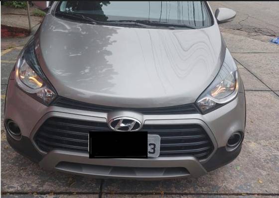 HYUNDAI HB20X 1.6 16V STYLE FLEX 4P AUTOMÁTICO