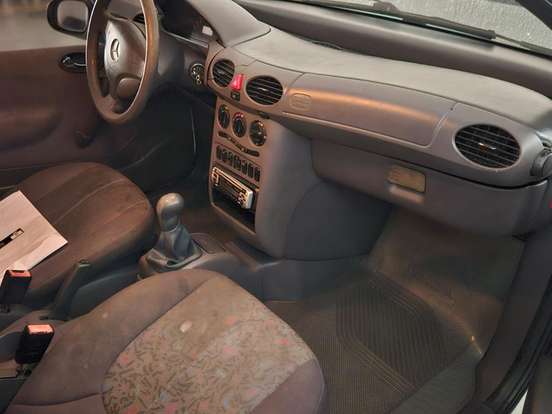 MERCEDES-BENZ-CLASSE A-1.6 160 CLASSIC GASOLINA 4P MANUAL MERCEDES-BENZ-CLASSE A-2003