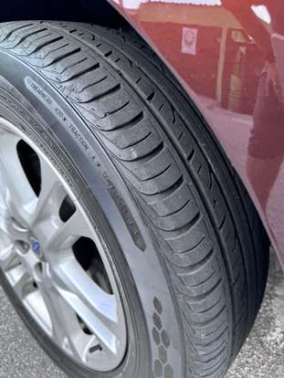VOLVO-XC60-2015