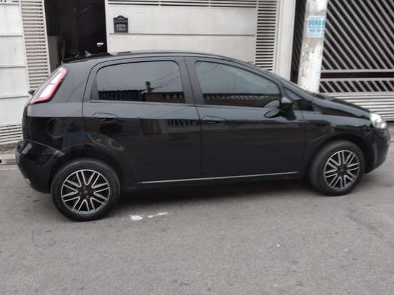 FIAT-PUNTO-1.4 ATTRACTIVE 8V FLEX 4P MANUAL FIAT-PUNTO-2014