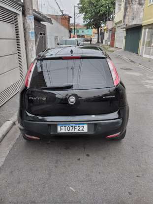 FIAT-PUNTO-2014