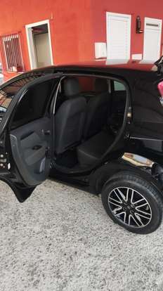 FIAT-PUNTO-2014