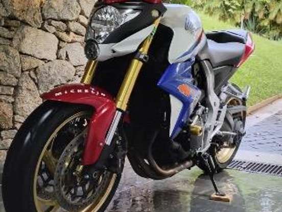 HONDA-CB 1000R HONDA-CB 1000R-2013