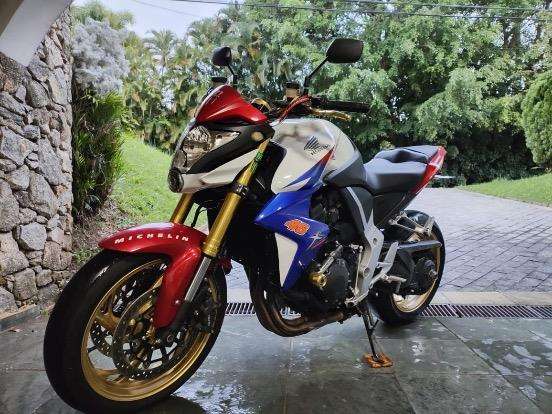 HONDA-CB 1000R-2013