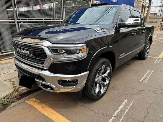 RAM-1500-5.7 V8 GASOLINA LIMITED CD 4X4 AUTOMÁTICO RAM-1500-2023