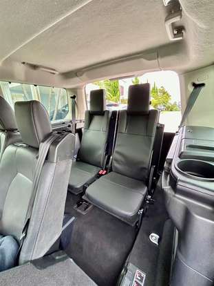 LAND ROVER-DISCOVERY 4-2010