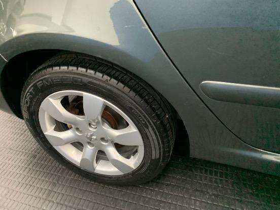PEUGEOT-307-2009