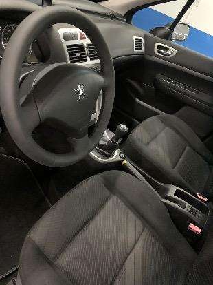 PEUGEOT-307-2009