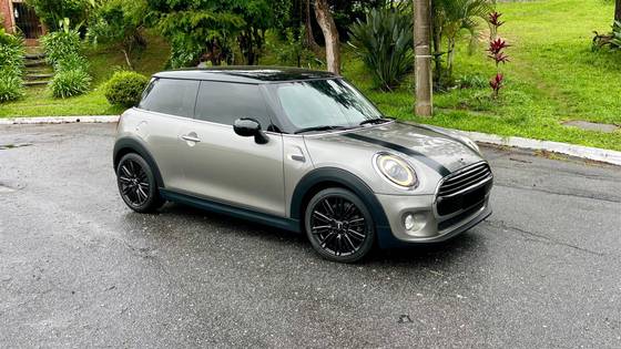 MINI COOPER 1.5 12V TWINPOWER GASOLINA TOP 2P STEPTRONIC